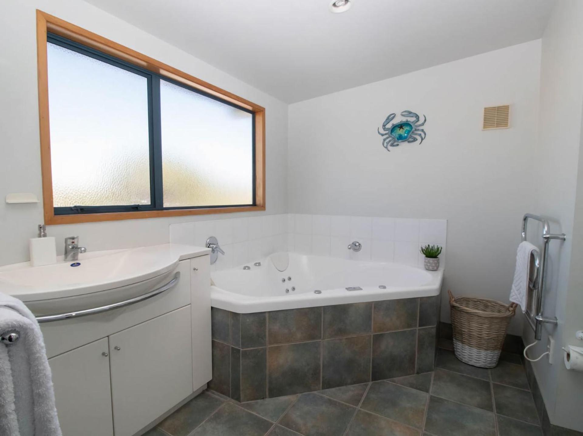 Beachfront Bliss On Wanaka Terrace Support Local Villa New Plymouth Eksteriør bilde