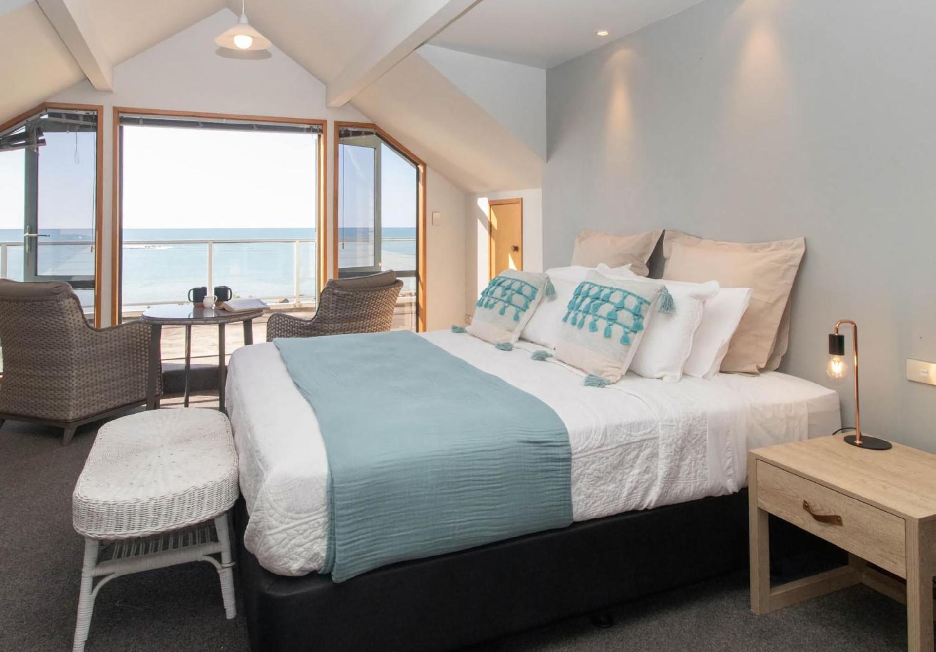 Beachfront Bliss On Wanaka Terrace Support Local Villa New Plymouth Eksteriør bilde