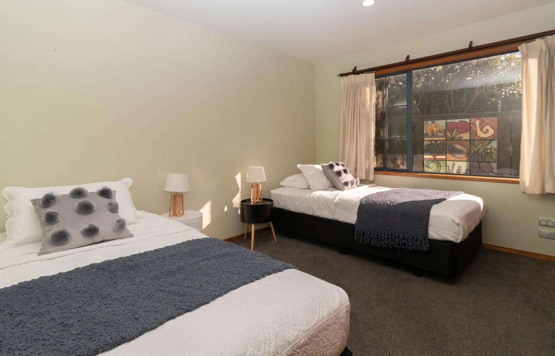Beachfront Bliss On Wanaka Terrace Support Local Villa New Plymouth Eksteriør bilde