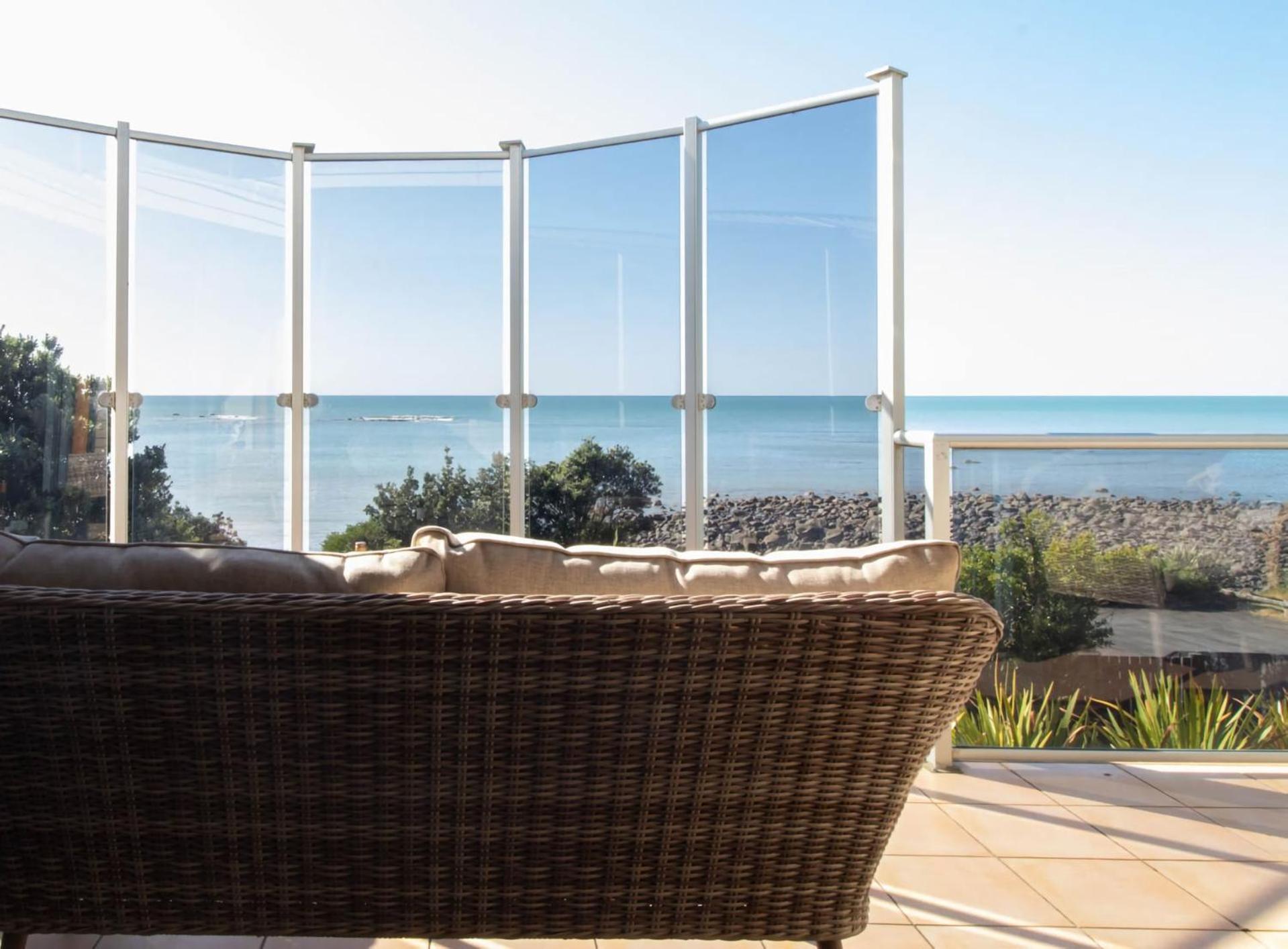Beachfront Bliss On Wanaka Terrace Support Local Villa New Plymouth Eksteriør bilde